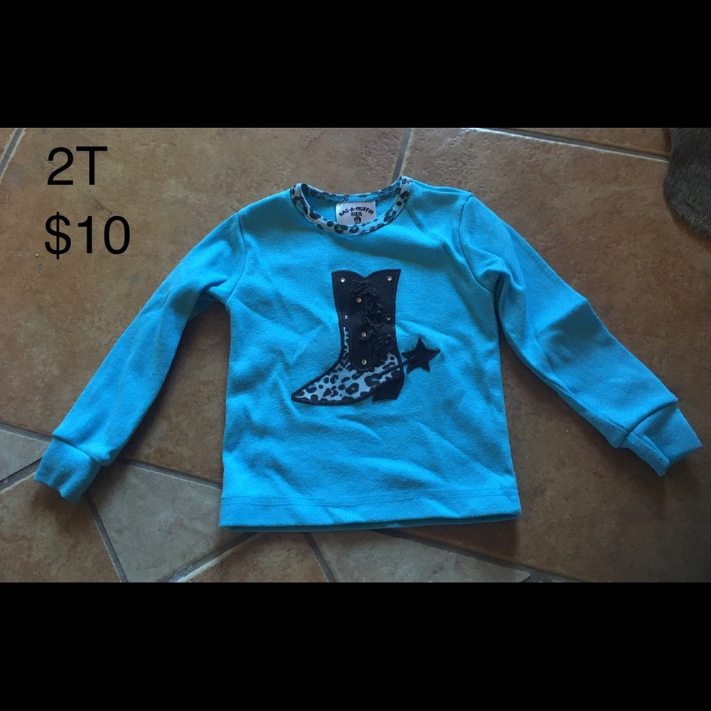 Dark turquoise T-shirt